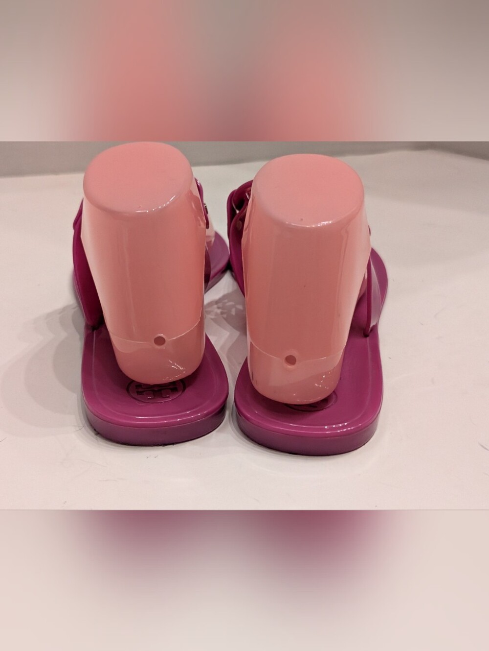 Tory Burch Women's 11 Miller Jelly Thong Sandals Purple Logo - Picture 3 of 8